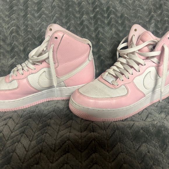 Custom Nike Air Force One - Picture 3 of 5